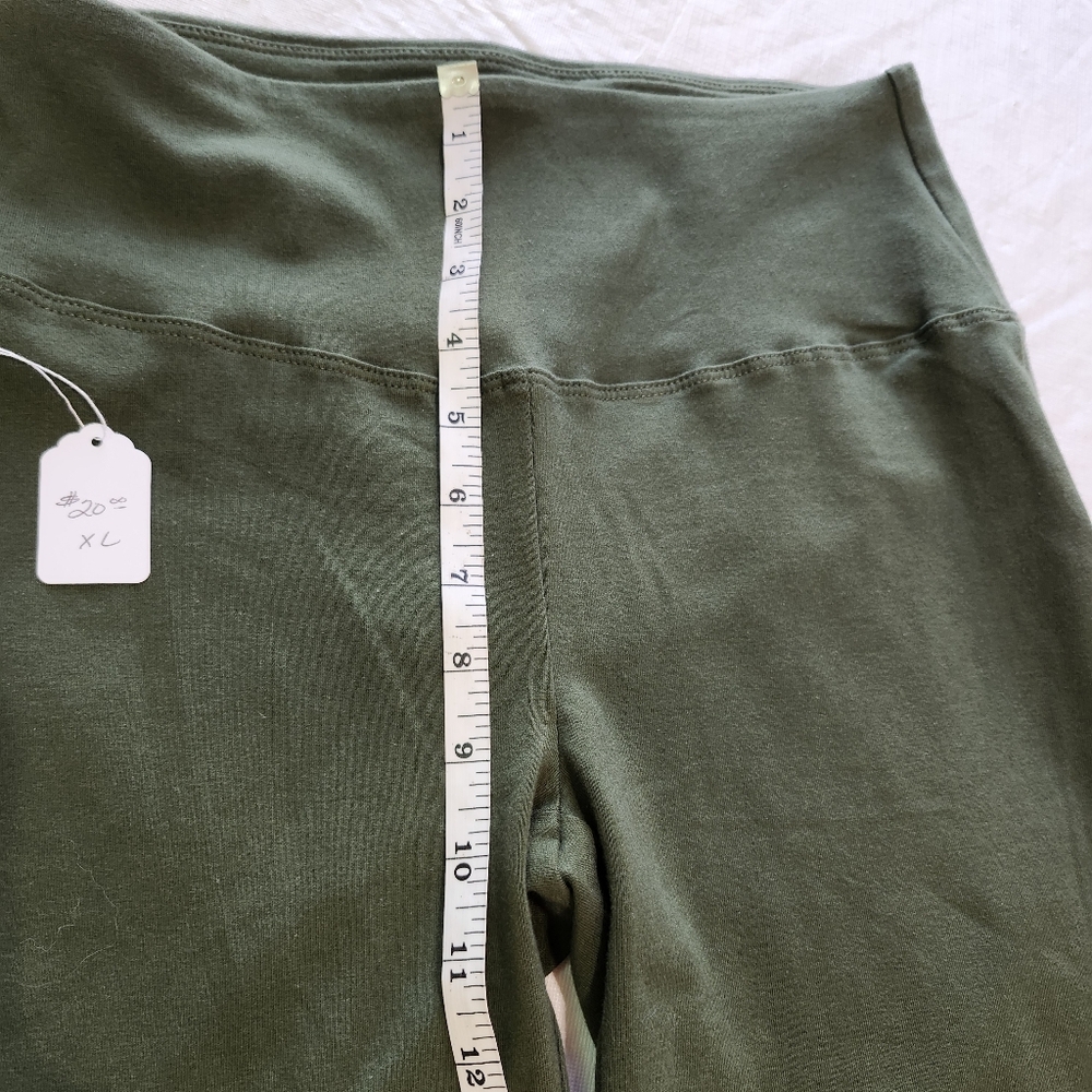 Zenana Outfitters Amy Green Cotton Wide Waistband Moto Leggings - Picture 7 of 11